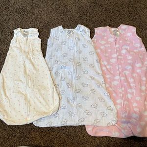 3 infant sleepsacks (halo & ergobaby)